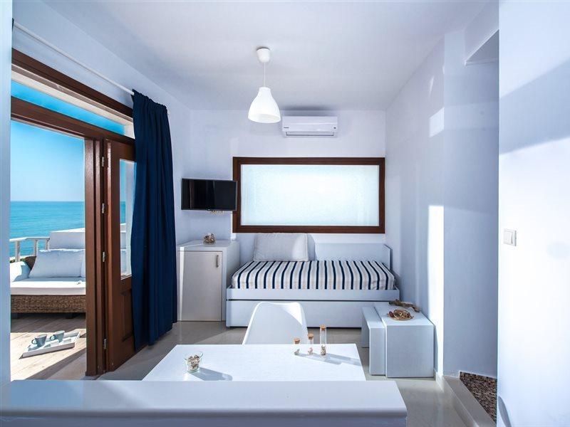 Golden Grain Suites "By Checkin" Kokkini Hani Luaran gambar